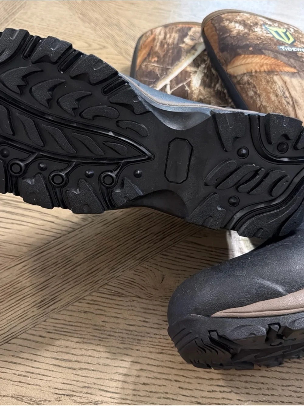 TideWe Hunting Boots for Men, Insulated Waterproof 400G, RealTree Edge Camo, 10